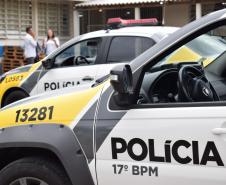 Policiais militares do 17º Batalhão fazem surpresa para garoto fã da Polícia Militar em São José dos Pinhais (RMC)