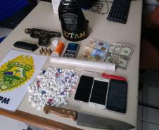 Operação Libertatem resulta na apreensão de duas armas de fogo e quase 200 buchas de cocaína no Litoral do estado