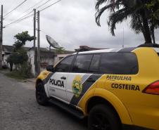 Operação Libertatem resulta na apreensão de duas armas de fogo e quase 200 buchas de cocaína no Litoral do estado