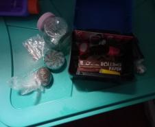 Operação no trapiche para a Ilha do Mel retira drogas de circulação no Litoral