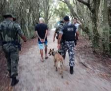 Operação no trapiche para a Ilha do Mel retira drogas de circulação no Litoral