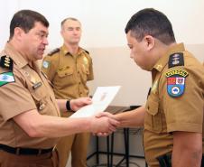 Durante solenidade, oficiais da Diretoria de Pessoal recebem Carta Patente em Curitiba