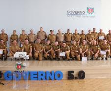 Banda da PM homenageia Comandante-Geral com música e comemora promoção de integrantes em solenidade no Palácio do Iguaçu
