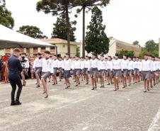 Colégio da PM em Curitiba forma 230 jovens no Ensino Médio durante solenidade militar na RMC