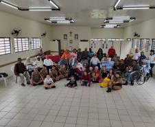 PM e projeto “Ta Curando” levam presentes e alegria aos idosos do Asilo São Vicente de Paulo no Noroeste do estado