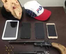 PM recupera objetos roubados e prende três homens envolvidos no crime