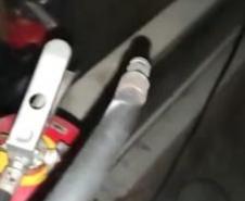 Equipe policial age rápido e cessa fogo que atingia apartamento durante a virada do ano em Matinhos (PR)