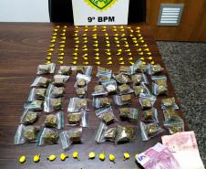 Mais de 150 unidades de maconha, crack e cocaína são apreendidas pela PM em Matinhos (PR)