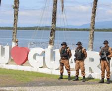 Comunidades que vivem em ilhas e áreas isoladas da Costa Leste do Paraná recebem atenção especial da PM