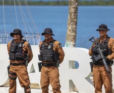 Comunidades que vivem em ilhas e áreas isoladas da Costa Leste do Paraná recebem atenção especial da PM