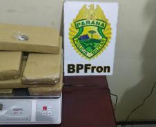 BPFron prende homem que transportava mais de 15 quilos de maconha em ônibus de viagem em Capitão Leônidas Marques (PR)