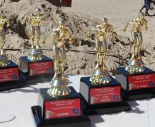 Desafio da Pedra do Cristo estimula competição entre guarda-vidas do Corpo de Bombeiros em Guaratuba