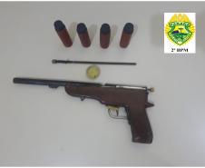PM prende homem e apreende arma de fogo e dois veículos em situações distintas no norte Pioneiro