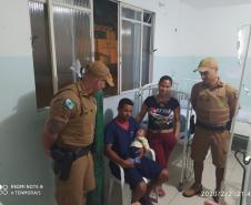 Policiais militares salvam vida de bebê engasgado em Guaratuba (PR), no litoral do estado