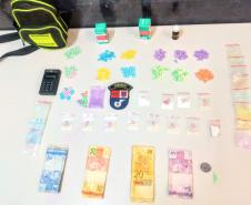 Policial militar prende homem e apreende mais de 300 comprimidos de drogas no bairro Jardim Botânico em Curitiba