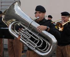 Regimento de Polícia Montada da PM celebra passagem de comando durante solenidade militar em Curitiba