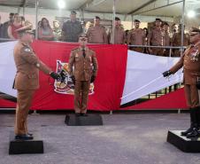 Regimento de Polícia Montada da PM celebra passagem de comando durante solenidade militar em Curitiba