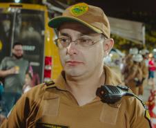 Com reforço da PM, multidões curtem terceiro dia de Carnaval no Paraná com mais segurança e diversão