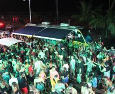 Com reforço da PM, multidões curtem terceiro dia de Carnaval no Paraná com mais segurança e diversão