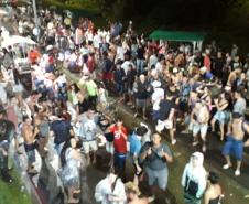 Chuva e intensa movimentação nas rodovias marcam primeiro dia de Carnaval no Litoral; ações preventivas ocorrem em todo Estado