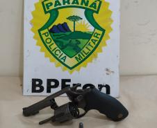 BPFron apreende mais de 11 quilos de maconha e uma arma de fogo no Oeste do estado