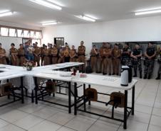 Batalhão da PM de Cascavel faz homenagem às policiais militares em alusão ao Dia Internacional da Mulher