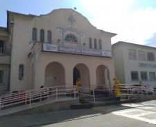 Polícia Militar presta apoio na desinfecção de unidades hospitalares que atendem casos de coronavírus no Paraná