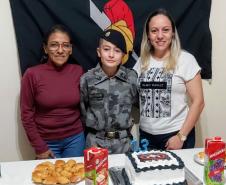 Adolescente recebe surpresa do Pelotão de Choque no aniversário de 13 anos em Guarapuava (PR)