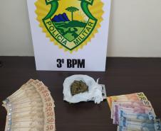 PM prende dois homens e apreende mais de 300 gramas de drogas no Sudoeste do estado