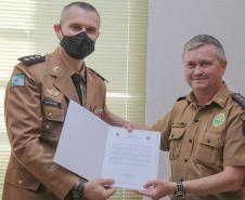 Oficial da PM recebe homenagem do Comando-Geral da PM antes de entrar para a reserva remunerada
