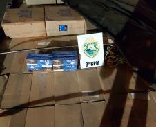 PM prende homem e apreende 190 mil carteiras de cigarros no Sudoeste do estado
