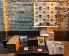 BPFron apreende carro carregado com caixas de vinhos contrabandeados no Oeste do estado