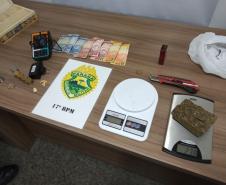 Na RMC, PM prende homem e apreende mais de 200 gramas de drogas