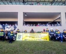 Órgãos envolvidos com o Maio Amarelo homenageiam profissionais da saúde de 12 hospitais de Curitiba