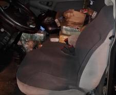 Carro carregado com 391 quilos de maconha é localizado pela PM em Foz do Iguaçu (PR)