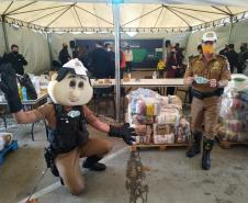 Polícia Militar e Corpo de Bombeiros participam da campanha Cesta Solidária do Governo do estado