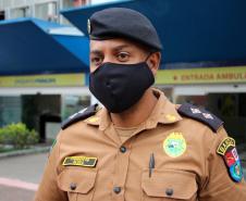 Banda de Música da PM faz homenagem para profissionais de saúde do hospital Pequeno Príncipe