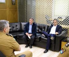 Comandante-Geral da PM recebe com Prefeito e Secretário de Esporte e Lazer de São José dos Pinhais em Curitiba