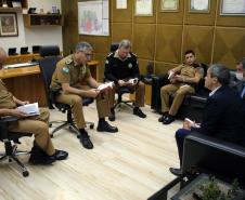 Comandante-Geral da PM recebe com Prefeito e Secretário de Esporte e Lazer de São José dos Pinhais em Curitiba