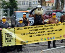 Órgãos envolvidos com o Maio Amarelo homenageiam profissionais da saúde de 12 hospitais de Curitiba