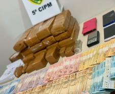 Em Cianorte (PR), PM prende casal e apreende mais de nove quilos de maconha após denúncias