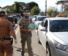 Colégio da PM arrecada 1,5 tonelada de alimentos em Drive Thru Solidário na Capital do estado