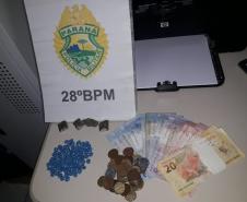 No Sudeste do estado, PM apreende 33 porções de drogas e uma arma de fogo em situações distintas