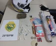 PM apreende diversas porções de drogas e recupera um caminhão roubado em Palmeira, no interior do Paraná