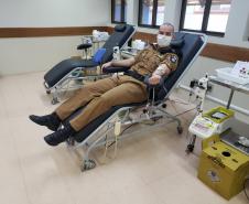 Policiais militares fazem doação de sangue coletiva no Norte do estado pelo Dia Mundial do Doador de Sangue