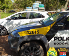 Homem foge de fiscalização da PRE e abandona carro com mais de 190 quilos de maconha no Oeste do PR