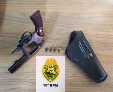 Equipes da PM do Norte do estado apreendem arma e encaminham envolvidos com o tráfico de drogas