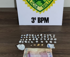 PM prende três homens e apreende drogas e uma pistola no Sudoeste do estado