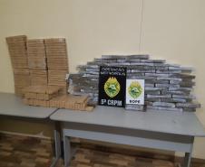 BOPE apreende 128 quilos de maconha e duas armas de fogo durante a Operação Metrópolis no Oeste do estado