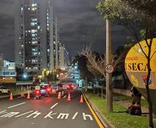 Durante bloqueio de trânsito, BPTran recupera carro e celulares roubados em Curitiba